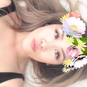 Meet your seller, Mandy!